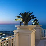 Corallo Hotel 4*