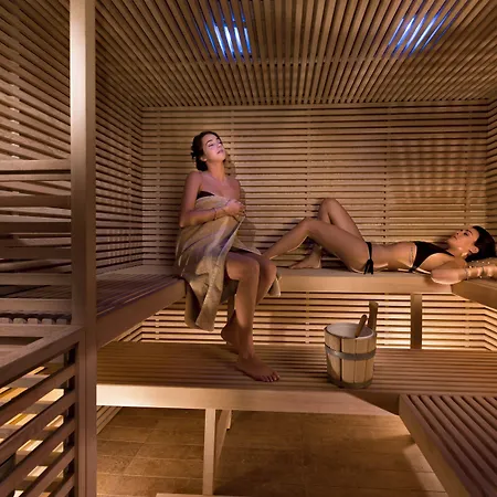 科拉罗酒店 酒店