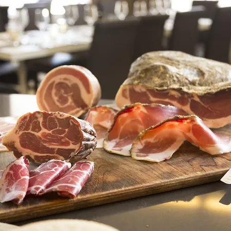 Corallo ホテル 4*