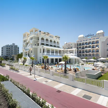 Corallo Hotel 4*
